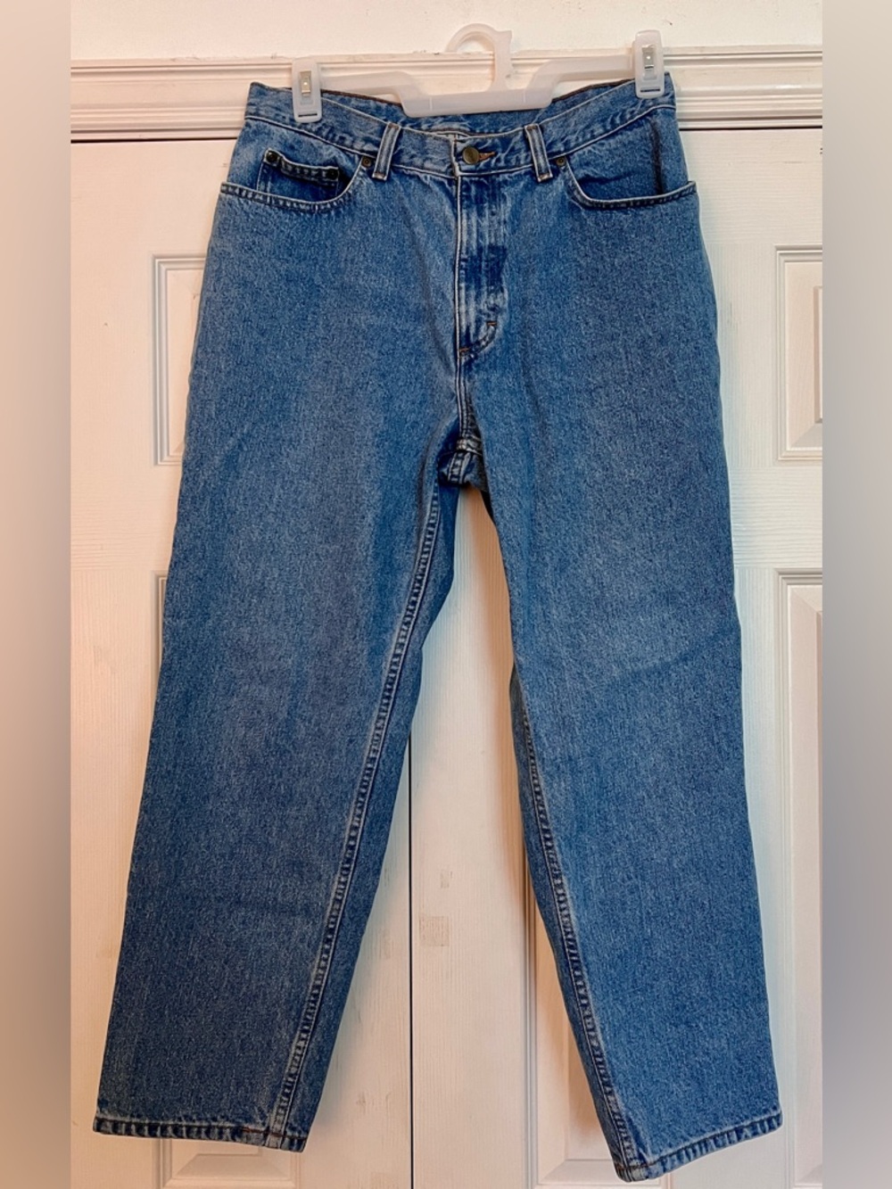 Vintage 90’s L.L. Bean Women’s Double L Relaxed Fit mom jeans. 14P
